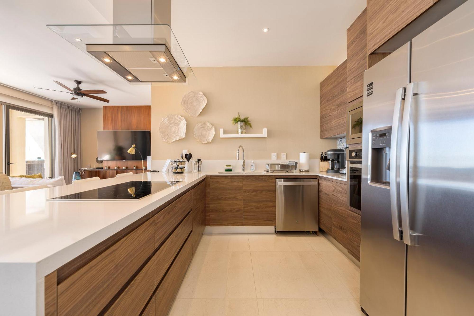 Luxury With Pool, Jacuzzi, And Private Terrace Apartment *